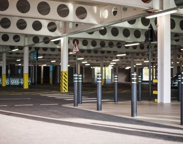 Anti-ram Bollards for Supermarket